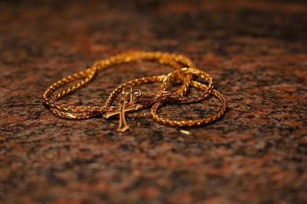 Top bijoux croix pour allier élégance et spiritualité